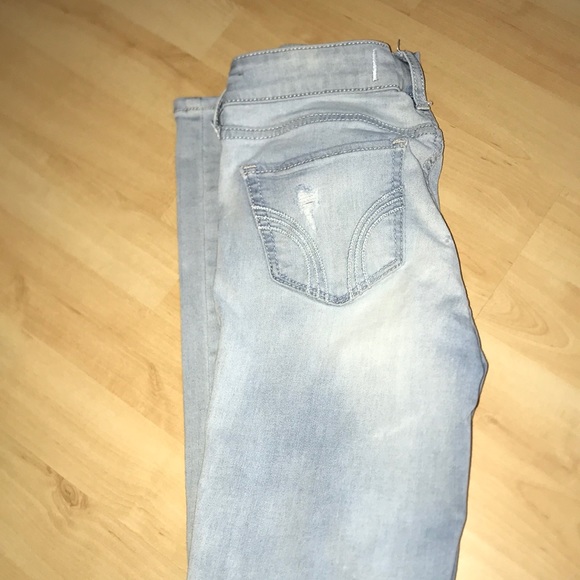 women jeans - Picture 1 of 3
